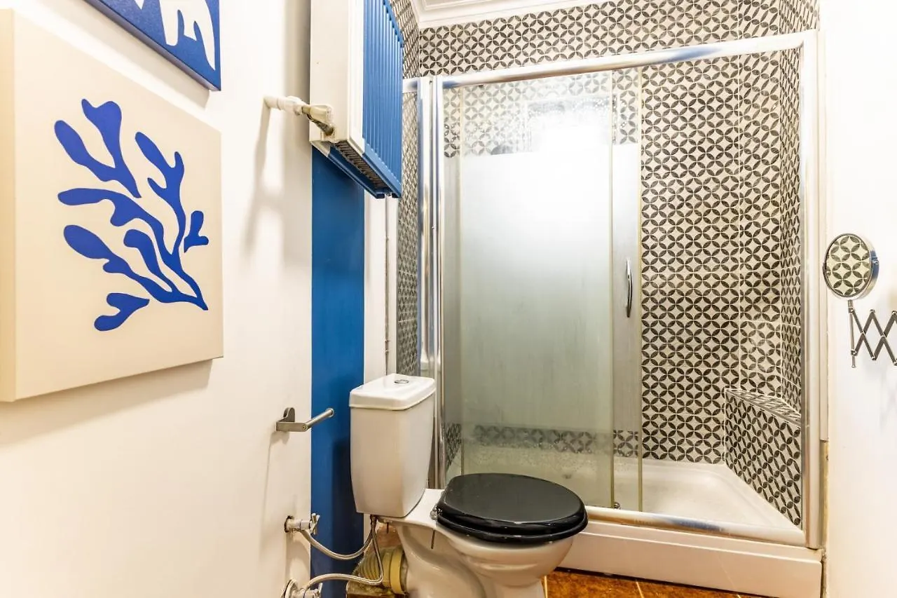 Unique Flat W Balcony 5 Min To Istiklal Street Lägenhet Istanbul